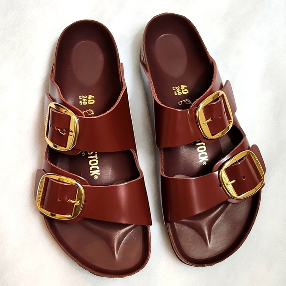 Birkenstock Shoes - Birkenstock Arizona Big Buckle Natural Patent Leather sandals (unisex w9, m7)